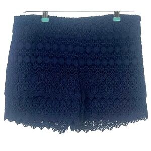 Loft‎ Riviera Navy Blue Lined Crocheted Lace Short Shorts Side Zip Size 8